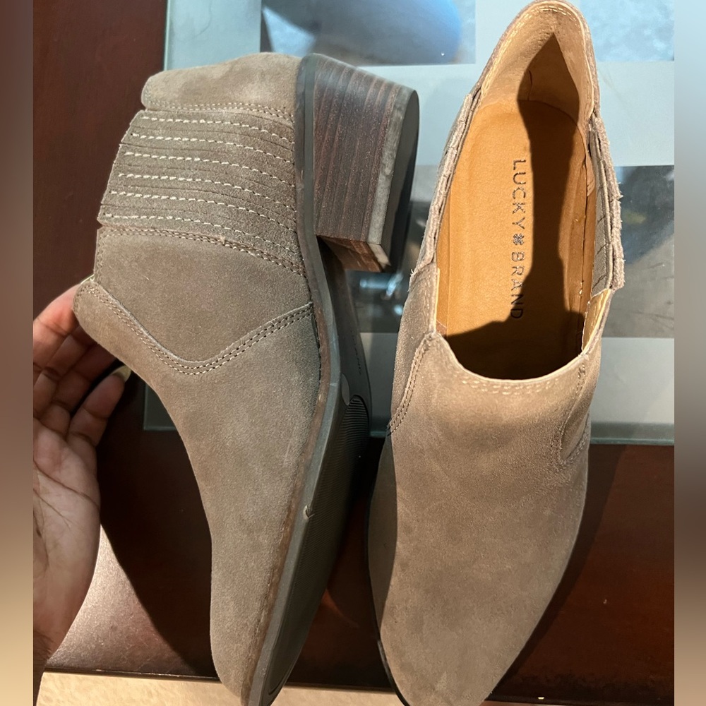 Lucky Brand Taupe Folley Suede Booties Size 8.5